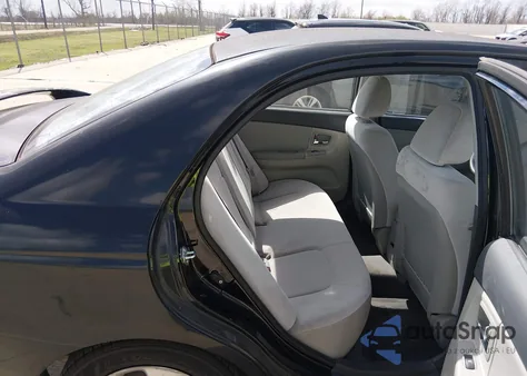 2009 Kia Spectra Ex z USA, uszkodzony, nr VIN KNAFE221X95615987